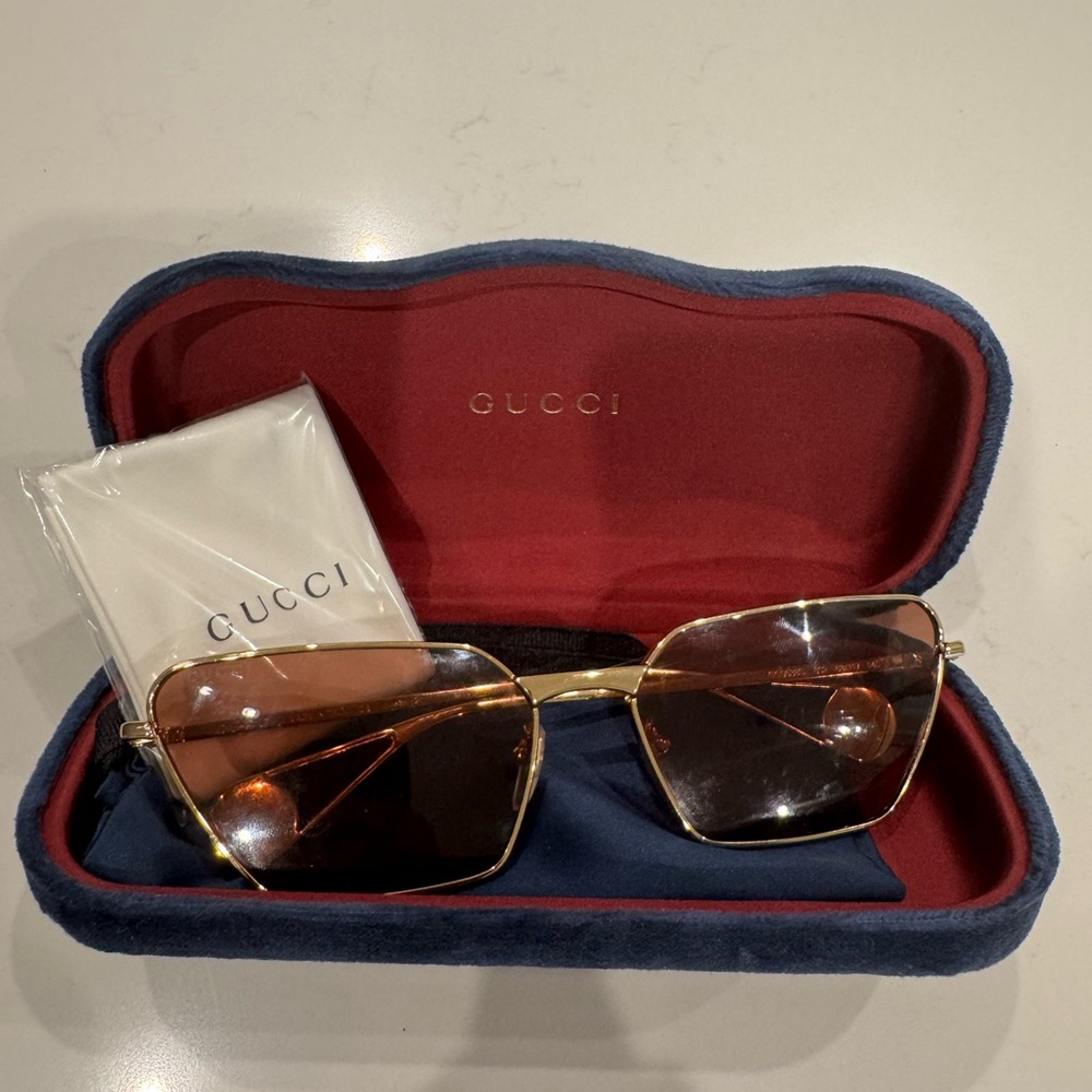 Gucci Gold Sunglasses with Case